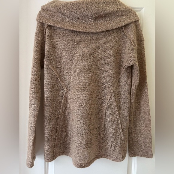 Sanctuary Tan Cowl Neck Sweater Size M/L - Picture 3 of 5